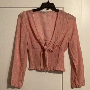 Love Tree long sleeve flirty blouse size large